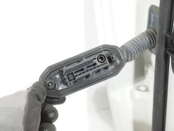 11-16 BMW F10 5 Series COMPLETE Door Rear Right Passenger (Alpine White 300) OEM