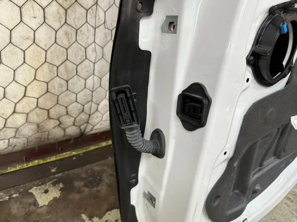 16-22 BMW X1 F48 REAR RIGHT PASSENGER SIDE DOOR SHELL White OEM