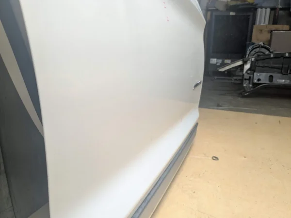 11-17 OEM BMW F25 X3 28 35 FRONT Right Passenger Door Shell Panel White 300