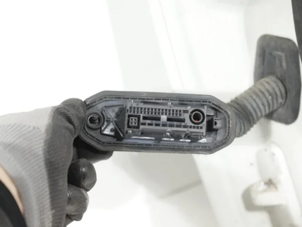 11-16 BMW F10 5 Series COMPLETE Door Front Right Passenger Alpine White 300 OEM