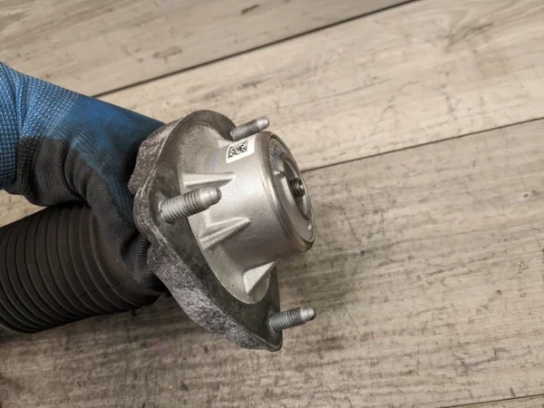 14-19 OEM BMW F85 F86 X5M X6M Rear Left Side Suspension Shock Absorber