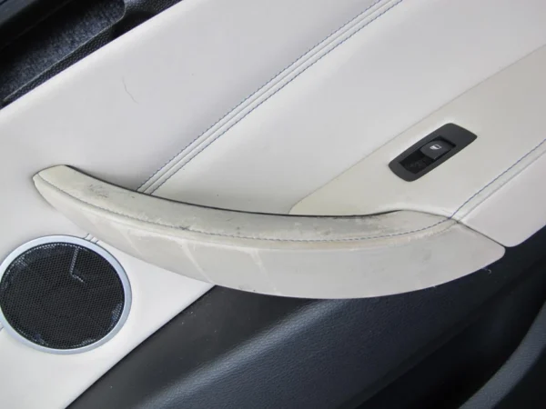 2008-2014 BMW E71 E72 X6 REAR DOOR PANEL W/ ROLLER SHADE & WINDOW FRAME SET