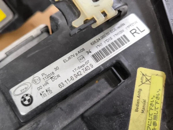 2006-08 JDM BMW 325i 330i 328i 335i Sedan Headlights XENON HID E90 E91 Lamp OEM