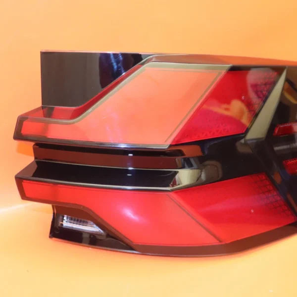 BMW X5 TAIL LIGHT RIGHT PASSENGER 2023 2024 2025 63215A11EC6 LED OEM