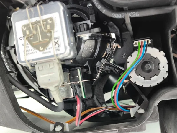 BMW JDM 325i 330i 328i 335i E90 E91 Sedan Front Headlights Lamp XENON HID