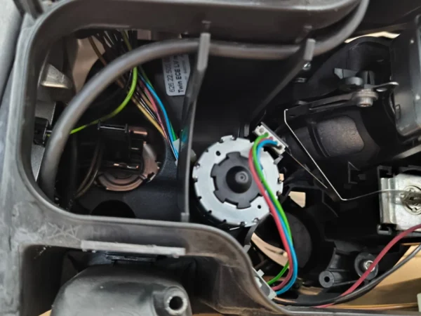 2006-08 JDM BMW 325i 330i 328i 335i Sedan Headlights XENON HID E90 E91 Lamp OEM