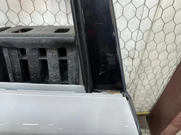 16-22 BMW X1 F48 REAR RIGHT PASSENGER SIDE DOOR SHELL White OEM