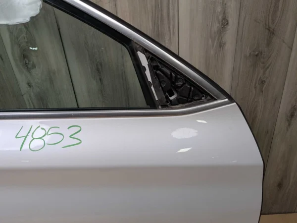 16-22 OEM BMW F48 X1 28i 28iX Front Right Passenger Door Shell Panel White A96