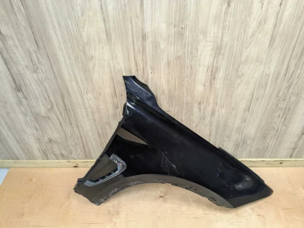 15-18 OEM BMW F86 X6M Front Right Passenger Side Fender Panel Black 416