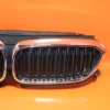 s-l960 (2) BMW 540 530 GRILLE AIR SHUTTER 2017 2018 2019 2020 2021 2022 51747497279 OEM