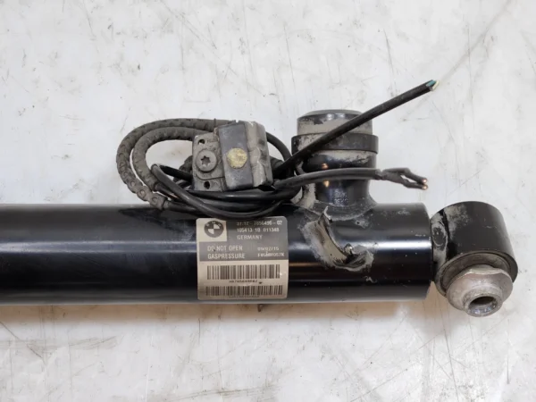 15-18 OEM BMW F85 F86 X5M X6M Rear Suspension Passenger Side Shock Absorber