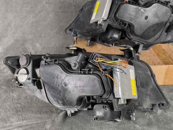 s-l960 (2) BMW 3 Series E90 E91 XENON HID Headlights Head Lights Lamp 1 Pairs 2005-08 OEM