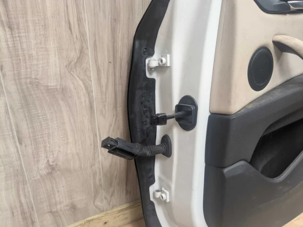 s-l960 (20) 16-22 OEM BMW F48 X1 28i 28iX Rear Right Passenger Door Shell Panel White