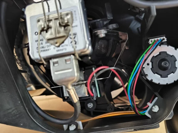 2006-08 JDM BMW 325i 330i 328i 335i Sedan Headlights XENON HID E90 E91 Lamp OEM