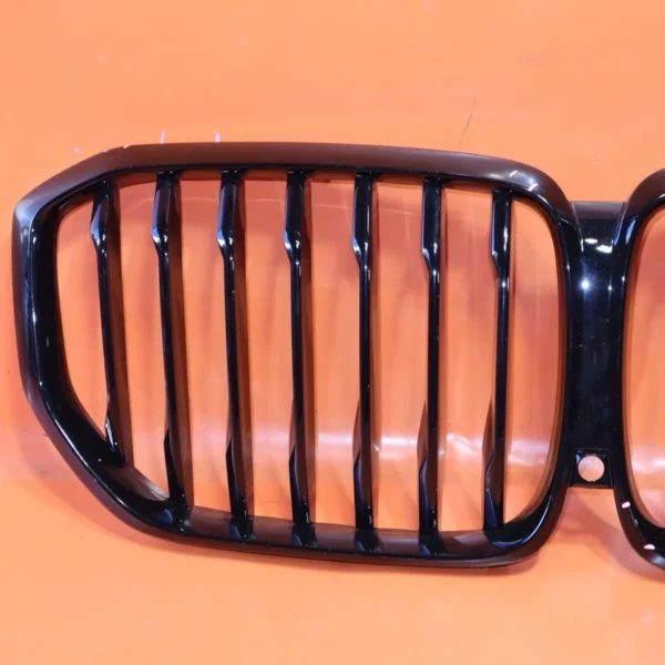 BMW X5 GRILLE 2019 2020 2021 G05 BLACK 51137454887 OEM