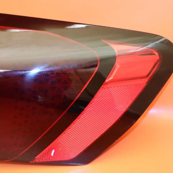 BMW X1 TAIL LIGHT RIGHT PASSENGER 2023 2024 2025 63219465360 LED OEM