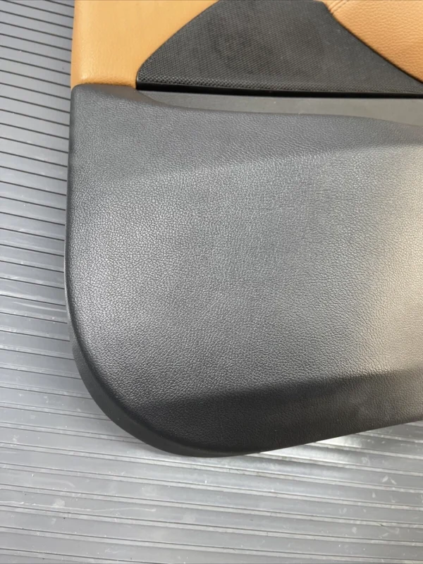 s-l960 (3) 2018-2019 BMW 640i GT Front Right Door Card Panel Cover Leather OEM