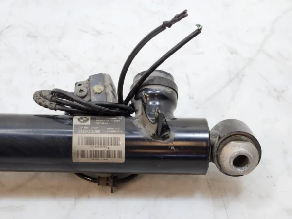 15-18 OEM BMW F85 F86 X5M X6M Rear Suspension Passenger Side Shock Absorber