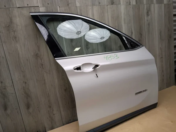 16-22 OEM BMW F48 X1 28i 28iX Front Right Passenger Door Shell Panel White A96