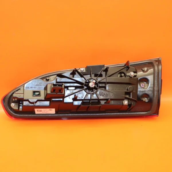 BMW X4 TAIL GATE TAIL LIGHT LEFT DRIVER 2019-2021 2022 2023 2024 63217433799 OEM