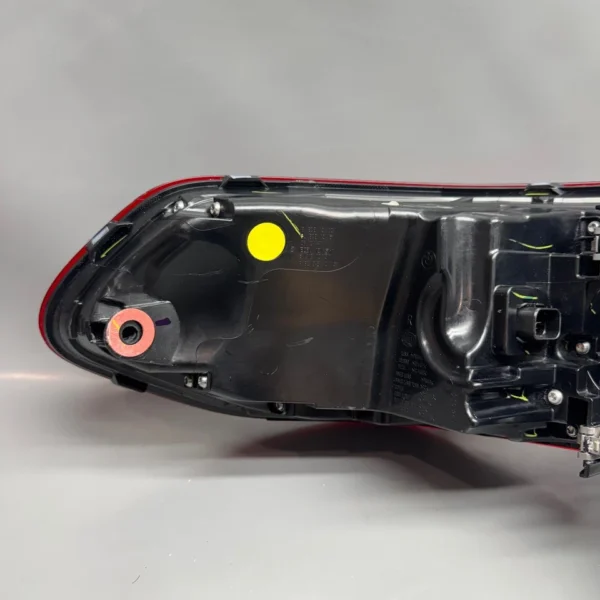 BMW X7 TAIL LIGHT RIGHT RIGHT PASSENGER 2019 2020 2021 2022 LED OEM 45A164A804