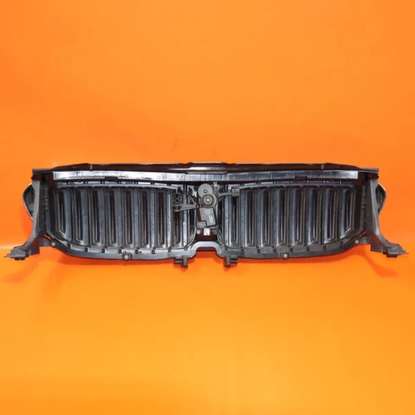 s-l960 (4) BMW 540 530 GRILLE AIR SHUTTER 2017 2018 2019 2020 2021 2022 51747497279 OEM