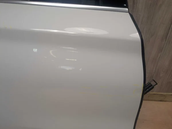 s-l960 (5) 16-22 OEM BMW F48 X1 28i 28iX Rear Right Passenger Door Shell Panel White