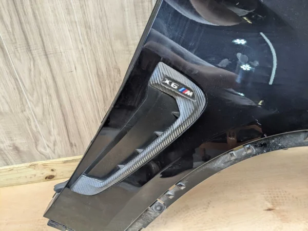 15-18 OEM BMW F86 X6M Front Right Passenger Side Fender Panel Black 416
