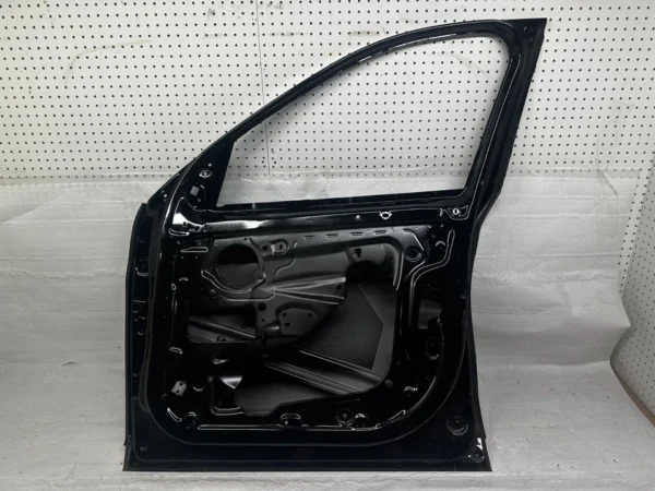2016 - 2022 BMW X1 F48 FRONT RIGHT PASSENGER SIDE DOOR SHELL PANEL OEM