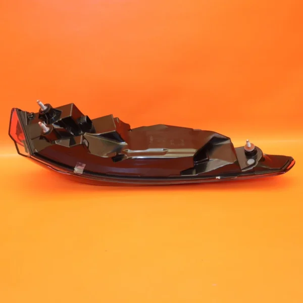 BMW M4 I4 430 TAIL LIGHT RIGHT PASSENGER 2021 2022 2023 2024 2025 63217477606