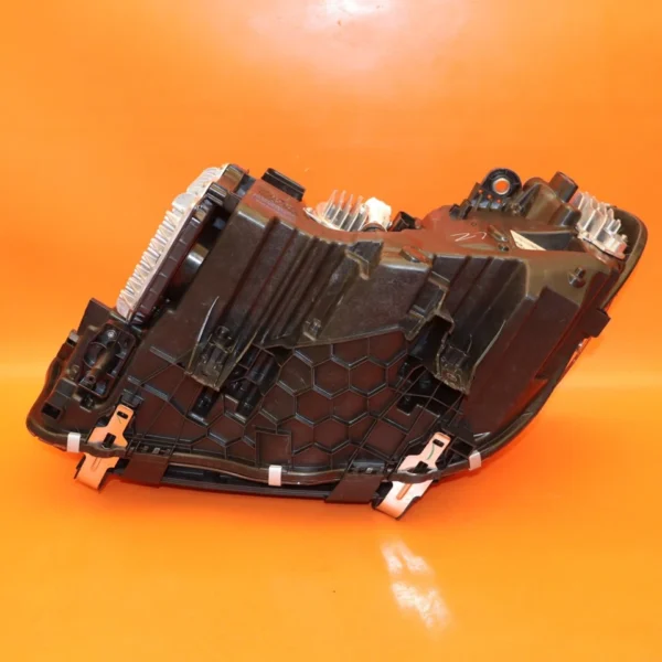 BMW X3 X4 HEADLIGHT RIGHT PASSENGER 2018 2019 2020 2021 ADAPTIVE LED 8496828 OEM