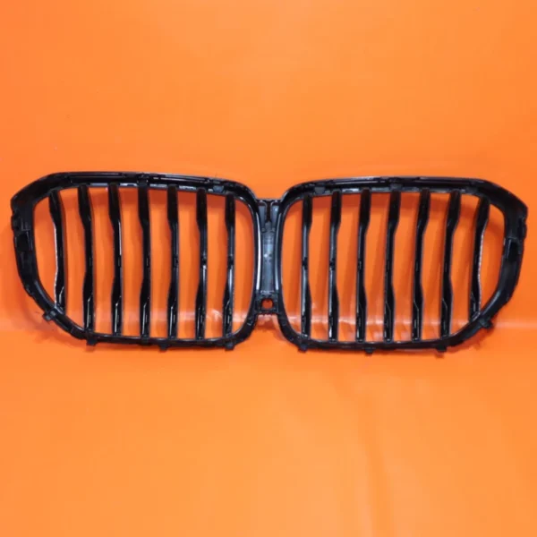 BMW X5 GRILLE 2019 2020 2021 G05 BLACK 51137454887 OEM
