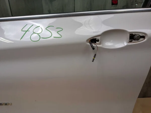 s-l960 (6) 16-22 OEM BMW F48 X1 28i 28iX Front Left Driver Side Door Shell Panel White A96