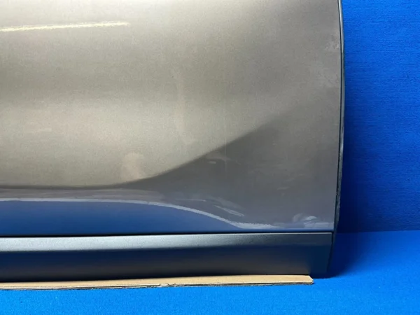 2016 - 2022 BMW X1 F48 FRONT RIGHT PASSENGER SIDE DOOR SHELL PANEL BROWN OEM