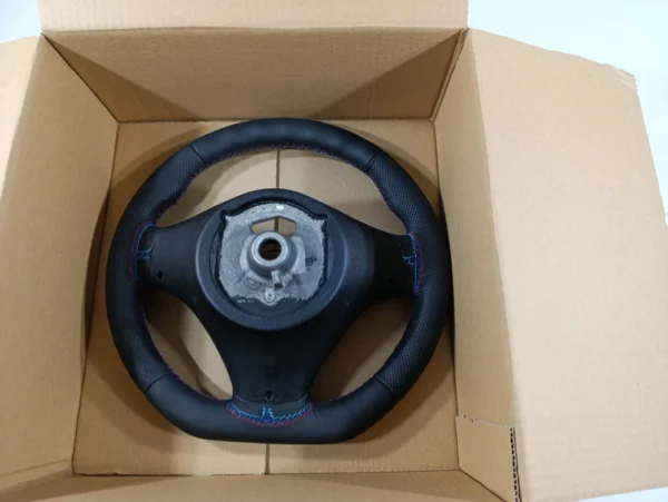 s-l960 (6) OEM BMW M Sport Steering Wheel Nappa FLAT E90 E91 E92 E93 M3 E82 E81 E87 E88