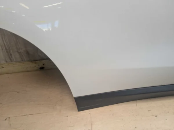 s-l960 (7) 16-22 OEM BMW F48 X1 28i 28iX Rear Right Passenger Door Shell Panel White