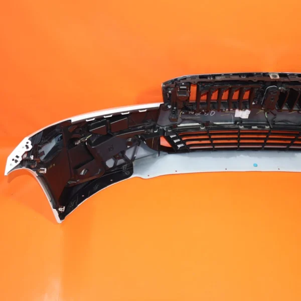 s-l960 (7) BMW 330 FRONT BUMPER 2023 2024 2025 51115A695E6 MINERL WHITE 3 SERIES SEDAN OEM