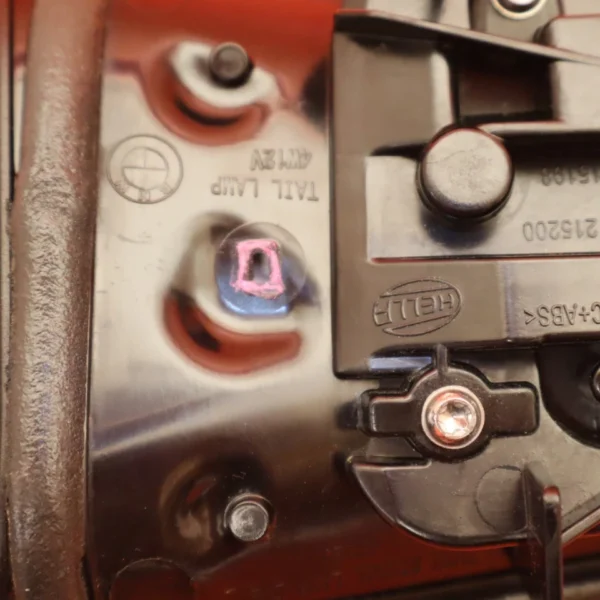 BMW X4 TAIL GATE TAIL LIGHT LEFT DRIVER 2019-2021 2022 2023 2024 63217433799 OEM