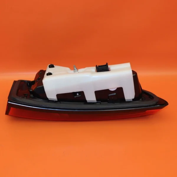 BMW X2 TAIL GATE TAIL LIGHT LEFT DRIVER 2024 2025 63219448821 OEM