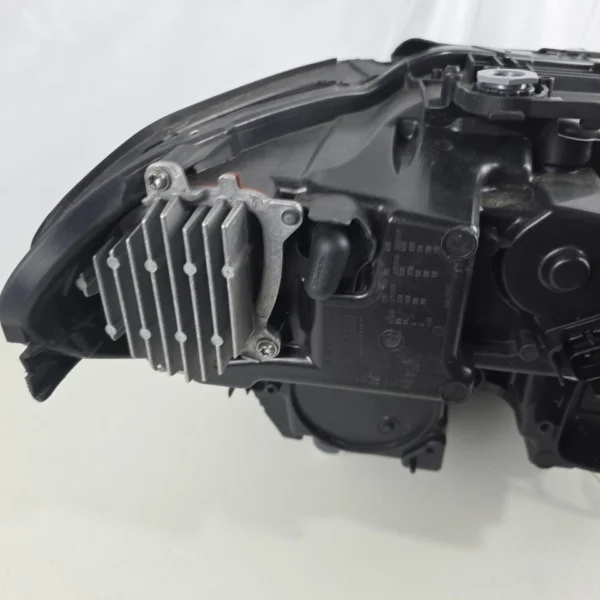 s-l960 (7) BMW 5 Series G30 G31 F90 LCI Adaptive LED Headlight LEFT OEM GENUINE 5A388C7