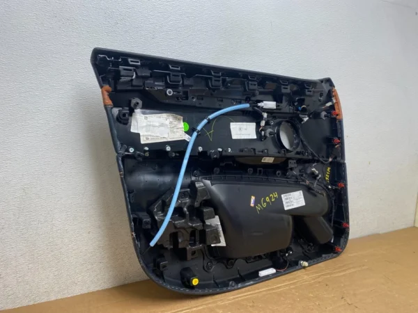 2014 to 2018 Bmw X5 Front Right Passenger Side Door Panel Cover OEM M6924 DG