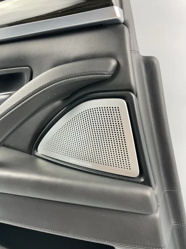 s-l960 (7) 14-16 BMW F10 M5 Left Rear Driver Door Panel Full Leather B&O Black OEM Used