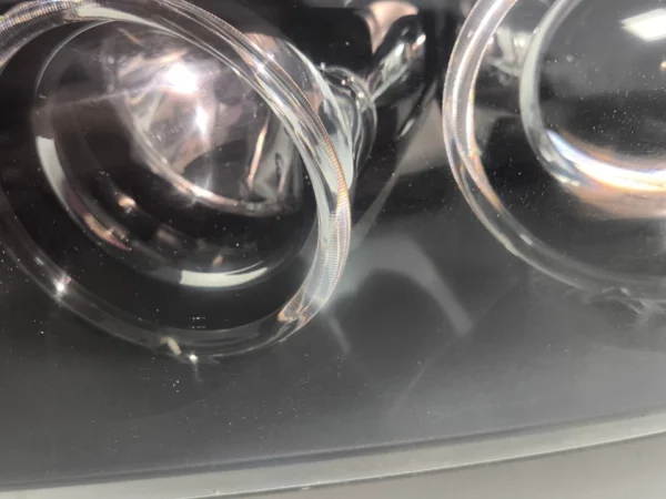 BMW JDM 325i 330i 328i 335i E90 E91 Sedan Front Headlights Lamp XENON HID