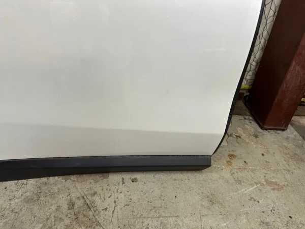 16-22 BMW X1 F48 REAR RIGHT PASSENGER SIDE DOOR SHELL White OEM