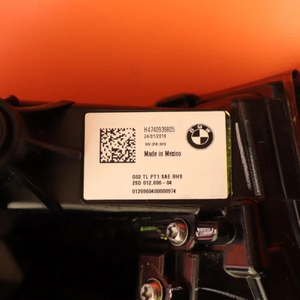 BMW X4 TAIL LIGHT RIGHT PASSENGER 2019 2020 2021 2022 2023 2024 63217409398 OEM