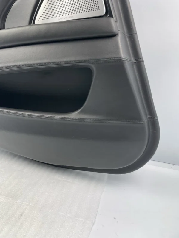 s-l960 (9) 14-16 BMW F10 M5 Left Rear Driver Door Panel Full Leather B&O Black OEM Used